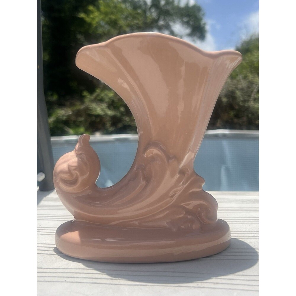 Vintage Art Deco 1940s Cornucopia Vase #1133 - Mauve Pink Glaze MCM Pottery